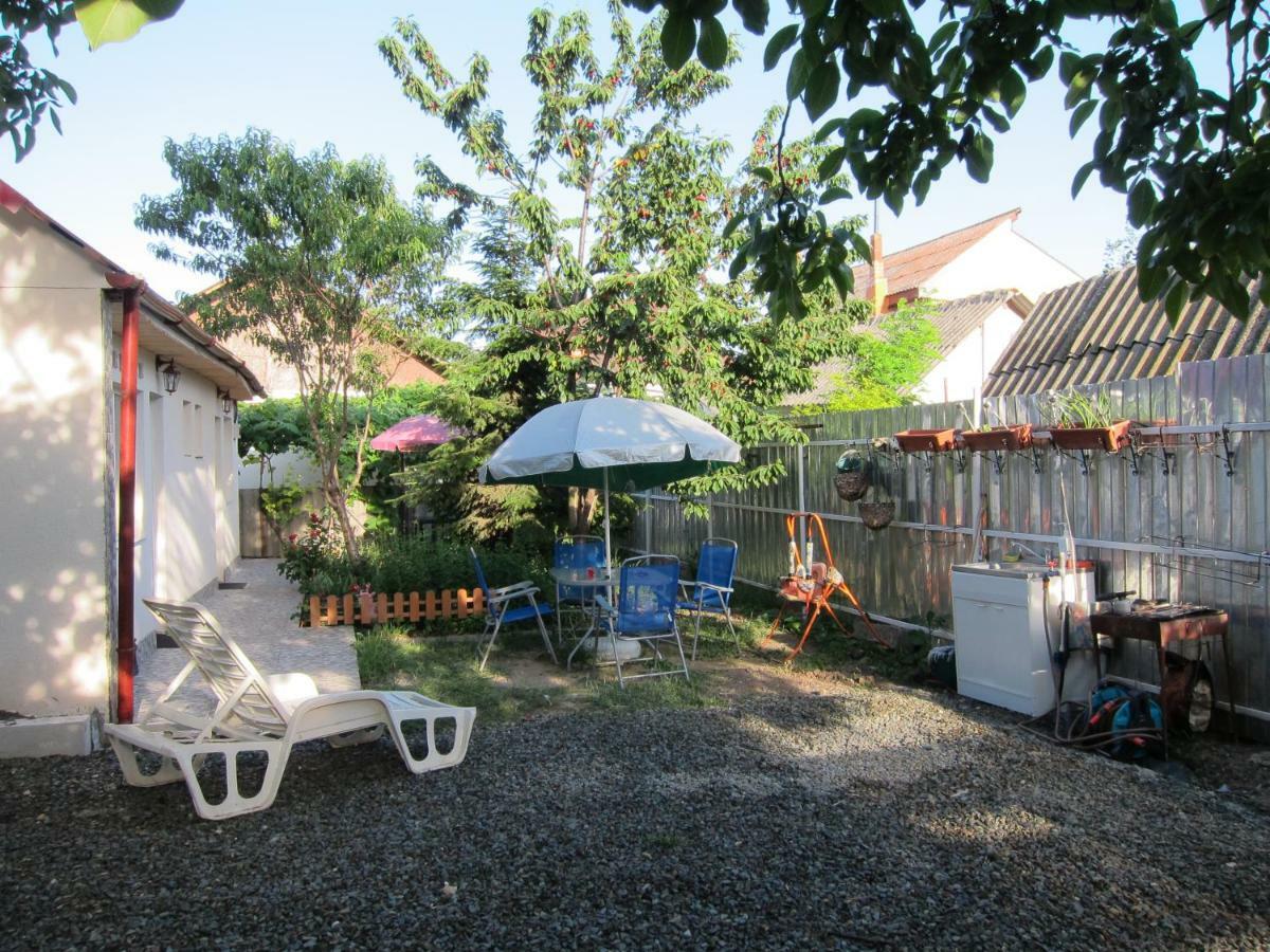 Casa Gherghisan Hotel Costinesti Buitenkant foto